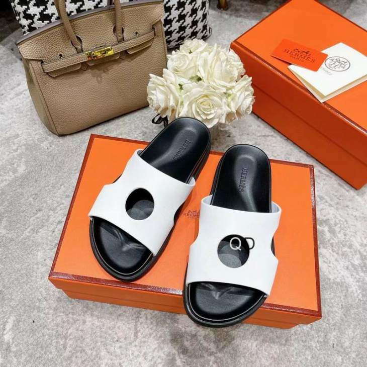 Picture of Hermes Slippers _SKUHermessz35-45GDT01321619